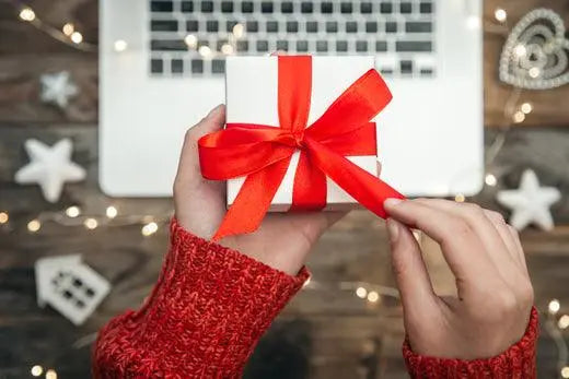 Pourquoi les cadeaux d’affaires personnalisés renforcent vos relations professionnelles ? - Ma boutique