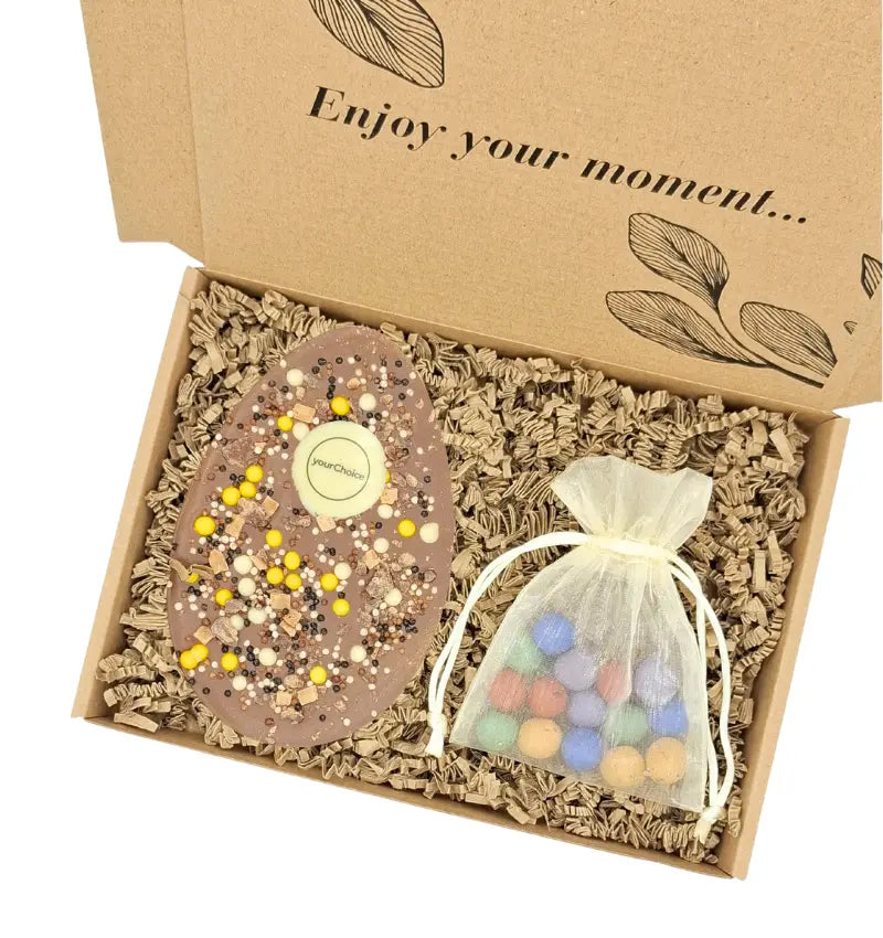 coffret personnalisable œuf chocolat Pâques et sachet de boules de graines de fleurs colorées, parfait cadeau entreprise personnalisable, coffret cadeau client ou cadeau collaborateur